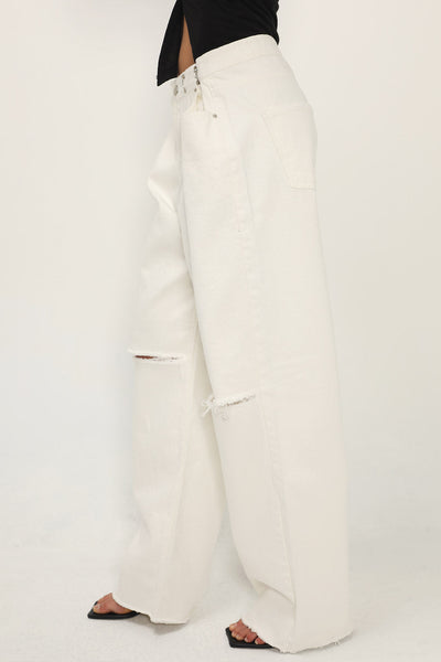 storets.com Vera Slash Cutout Jeans