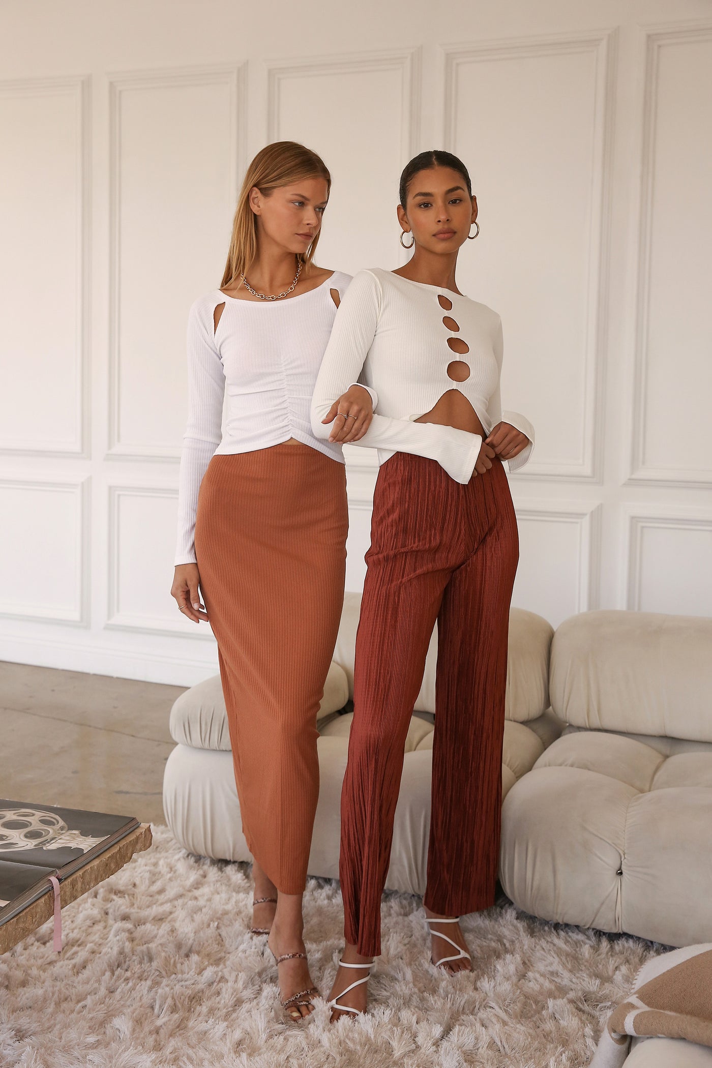 storets.com Jade Ribbed Skirt w/String