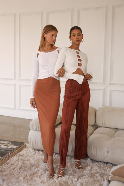 storets.com Jade Ribbed Skirt w/String