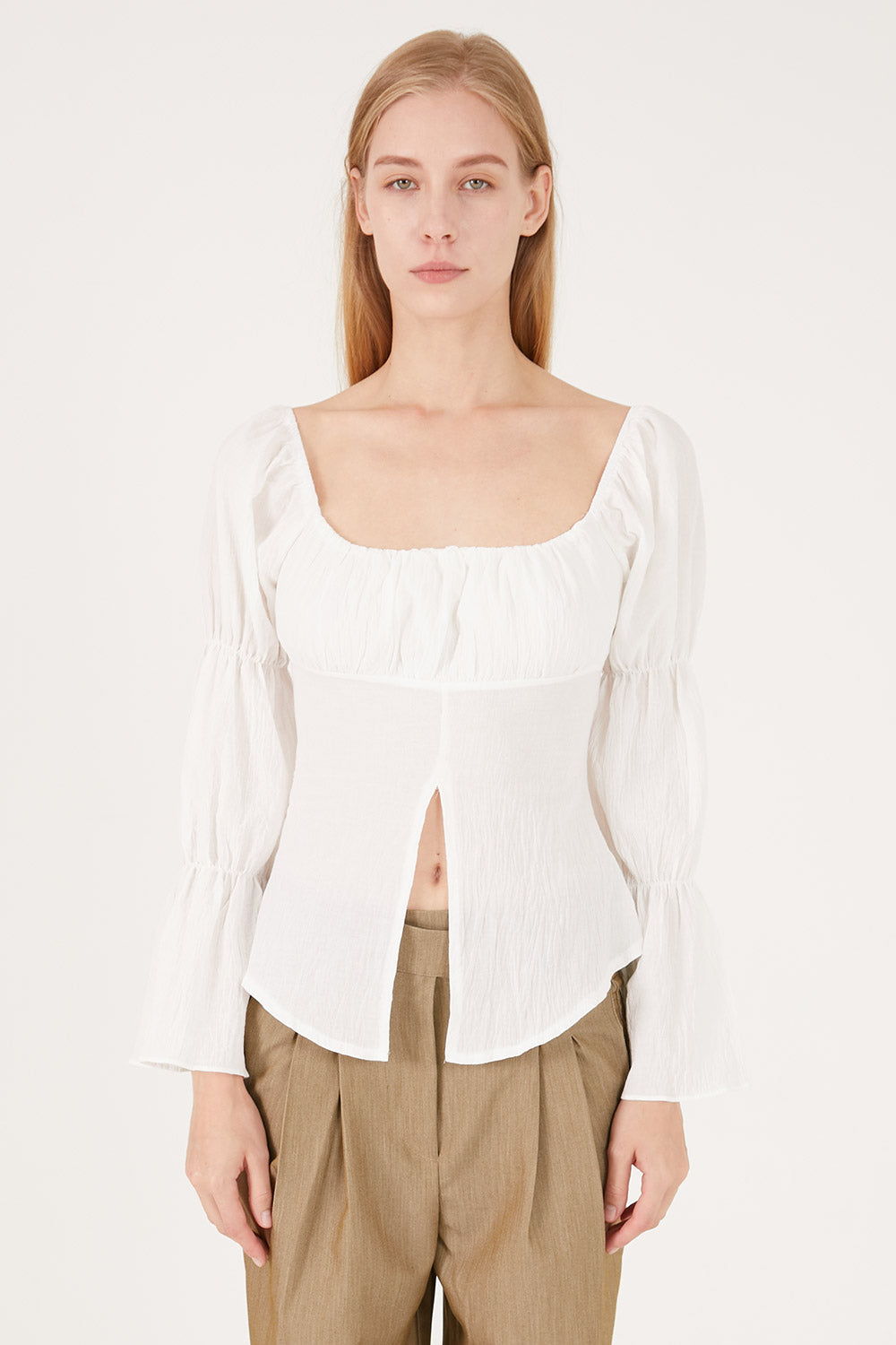 storets.com Danna Balloon Sleeve w/ Front Slit Blouse