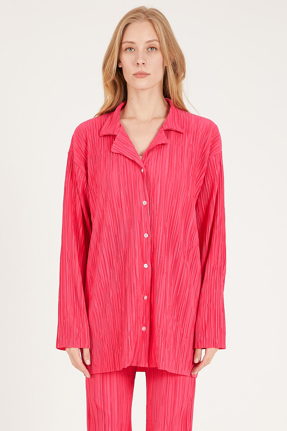 storets.com Maria Oversized Plisse Shirt