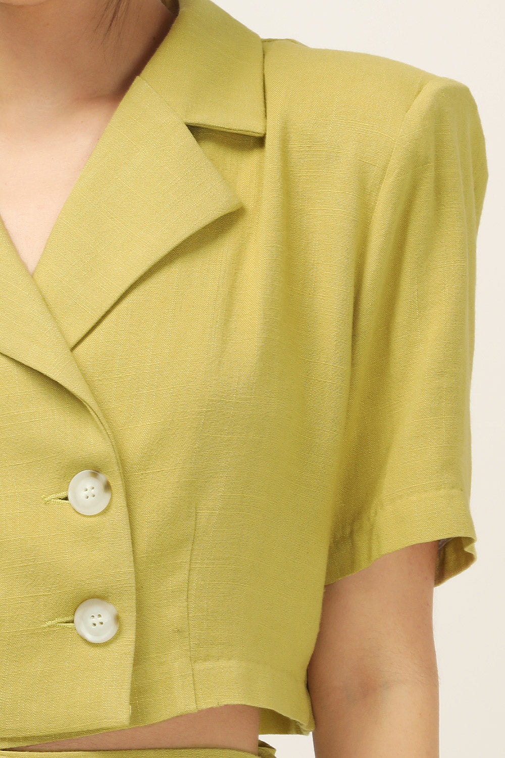 storets.com Blaire Linen Cropped Jacket