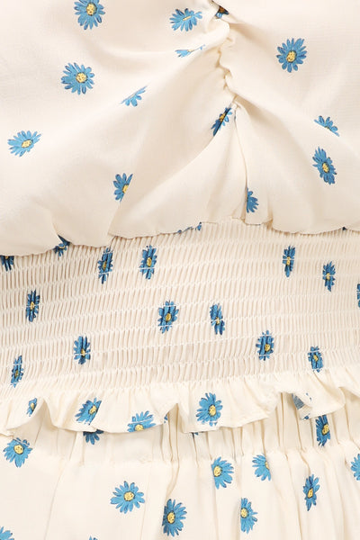 storets.com Kelly Daisy Printed Smocked Top